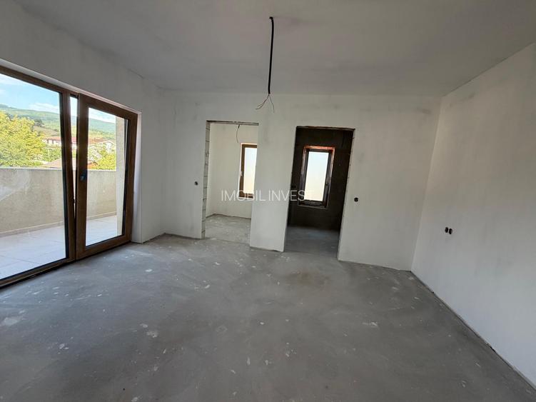 Casă în zonă premium, P+E, 222 mp, 5 camere, 3 băi, terasă, garaj - 8