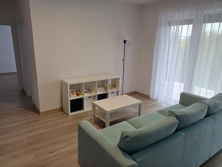 Apartament 3 camere modern zona rezidențială