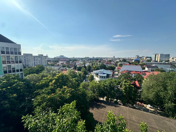 Tineretului - Apartament + loc de parcare - 12