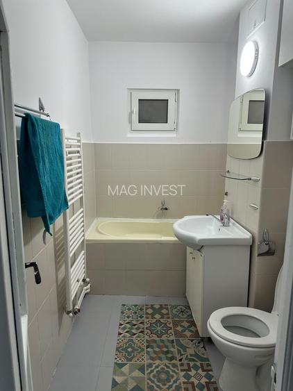 De vanzare apartament cu 3 camere, zona Faleza, etaj 7/8, 149.000 euro - 3