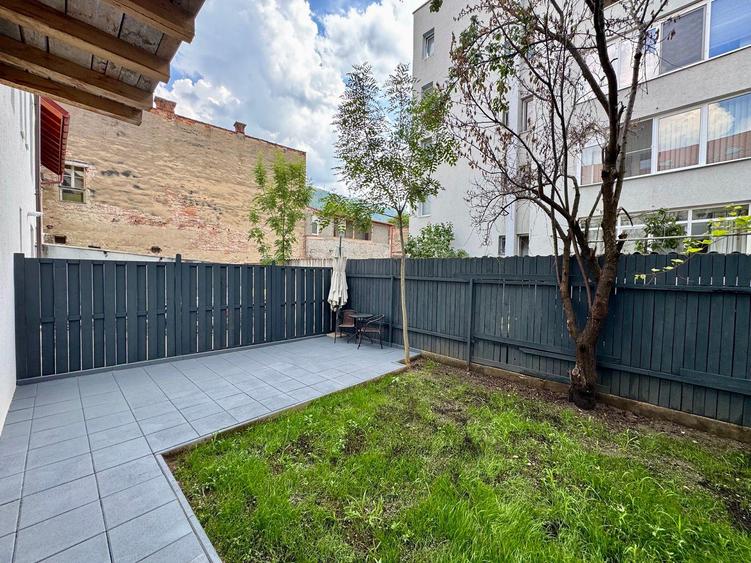 Apartament 2 camere,  curte proprie – Str. Toma Ionescu, vizavi de Școala nr.5