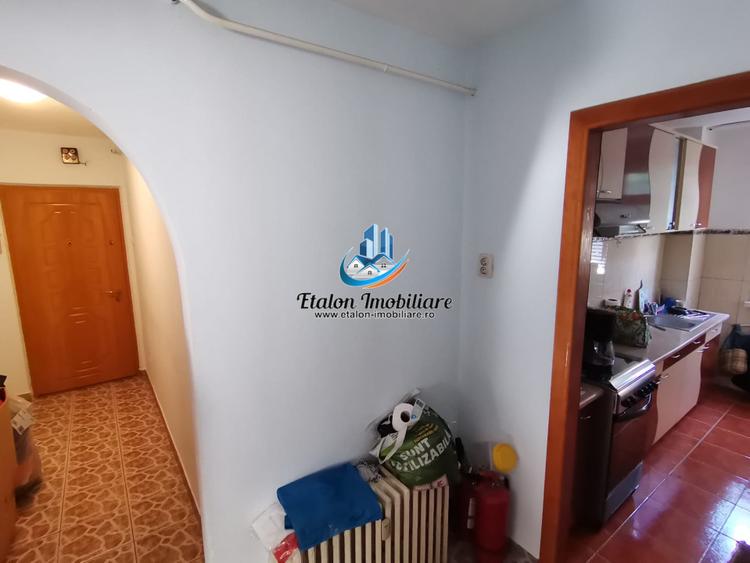 Apartament 3 camere, parter inalt, Darmanesti, ideal spatiu comercial!