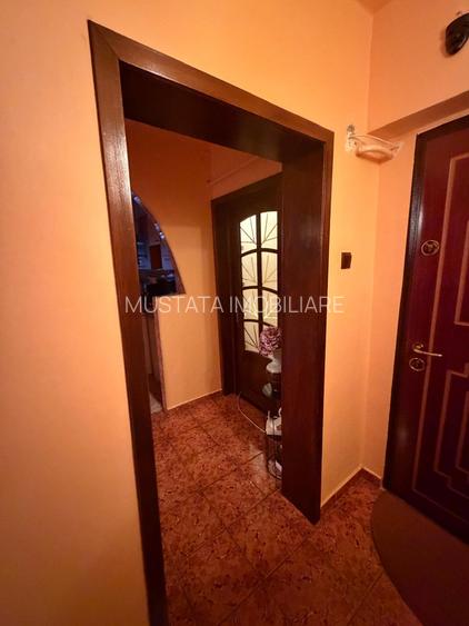 Apartament 3 camere doua balcoane, suprafata 67mp, zona Vidin. Mobilat