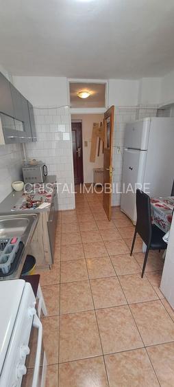 2 camere decomandat, 6 min metrou, internet inclus, bloc anvelopat - 6