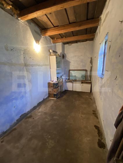 Casa de vanzare, 90 mp, 14 arii de teren, zona Sintereag - 7