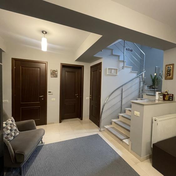 PIPERA | BRITISH SCHOOL | VILA CU 5 CAMERE DISPONIBILA LA VANZARE