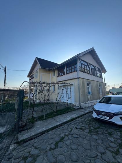 Vilă premium Tăuții de Sus, 250 mp, teren 14 ari, tenis & panoramă