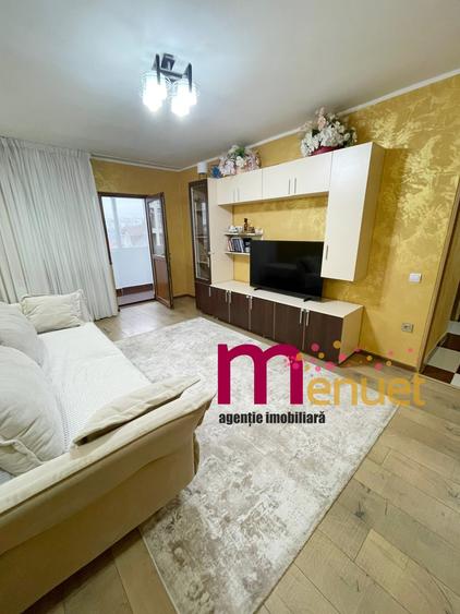 Apartament renovat 4 camere,str.Babadag