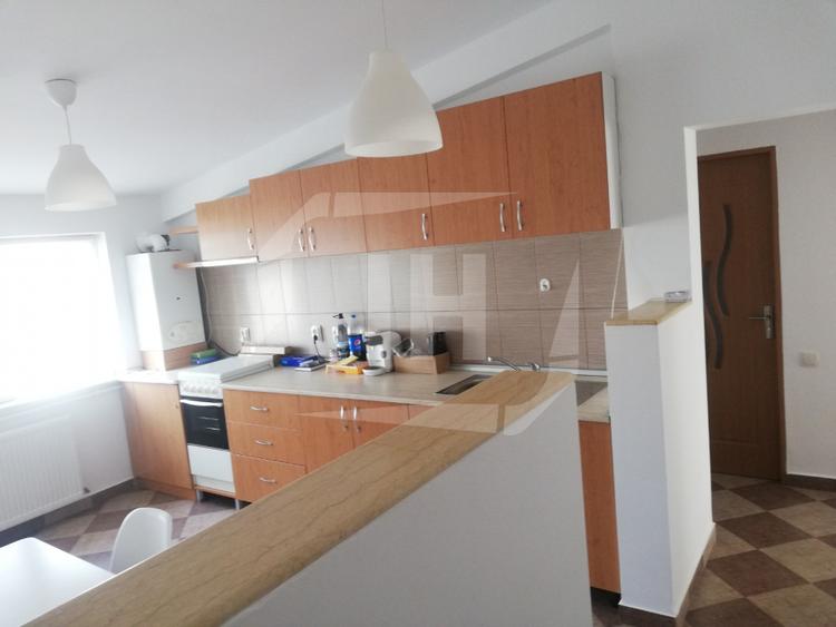Apartament 2 camere, 53 mp, decomandat, cartier Intre Lacuri