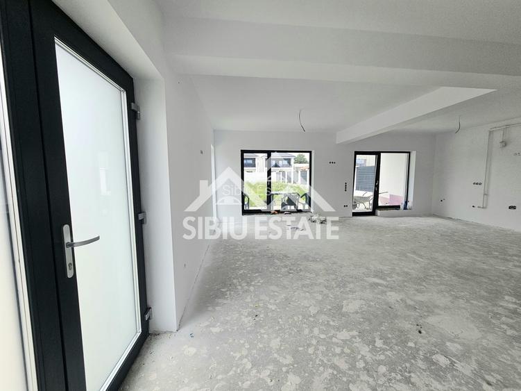 Casa Selimbar, teren 500 mp, spatiu si confort nou - 7