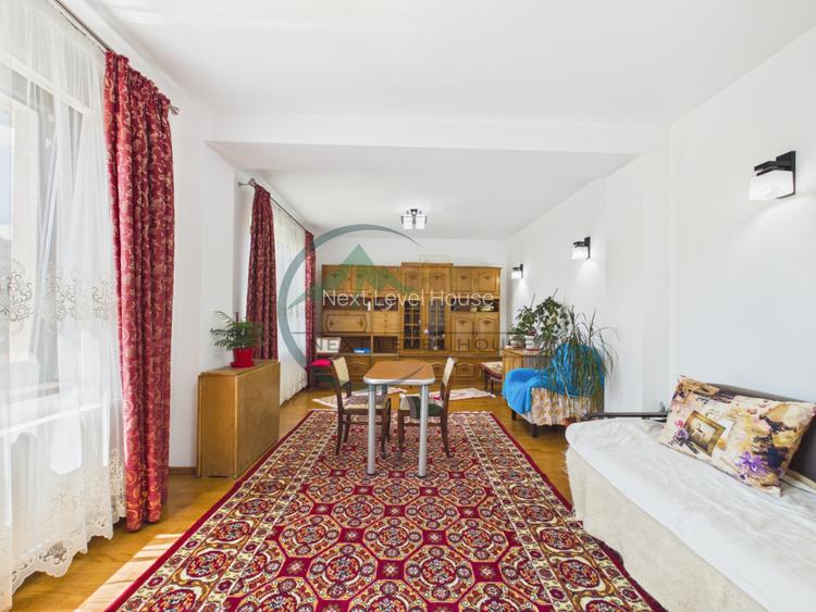 Casa cu priveliste de vis si potential turistic de pensiune in zona Bran - 9