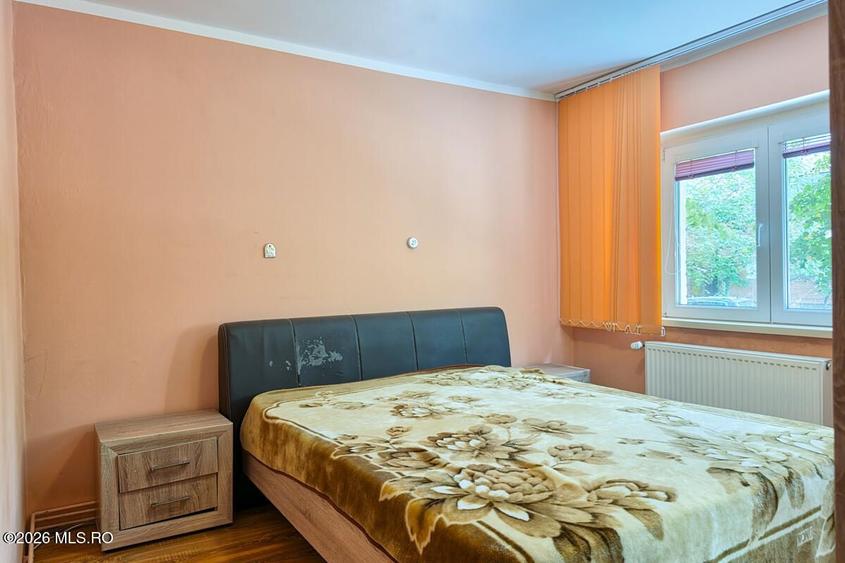 Mircea Cel Batran - 3 Camere, Decomandat, 2 Bai, Centrala
