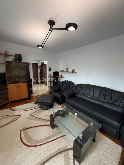 Apartament cu 4 camere I 2 parcări I Str. Albac - 9