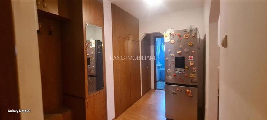 APARTAMENT DOUA CAMERE DECOMANDAT UTA - 2
