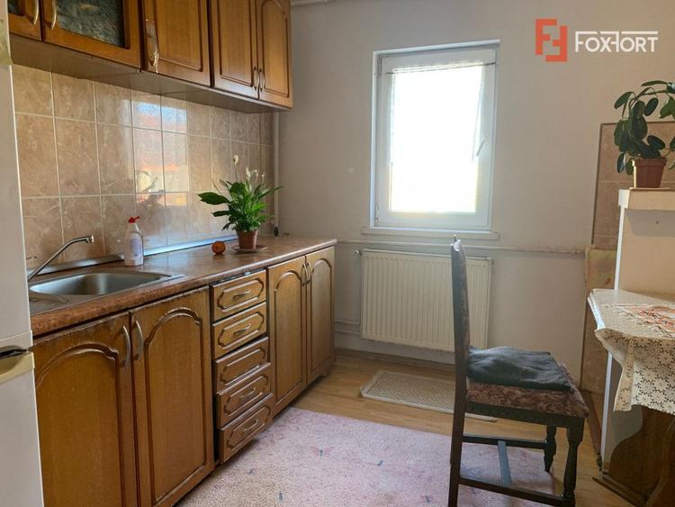 Apartament cu 3 camere si 2 bai, 67 mp utili, zona Aradului