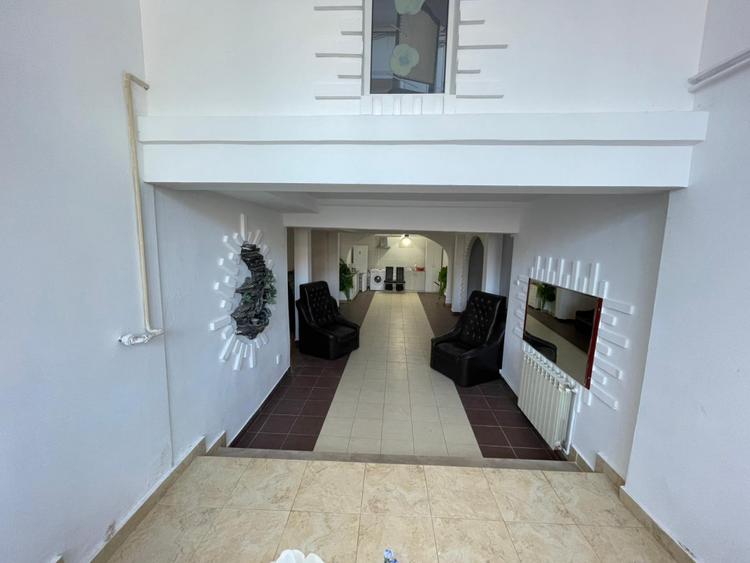 Casa, 400mp, 350 mp curte, centrala proprie, aeroport, Otopeni