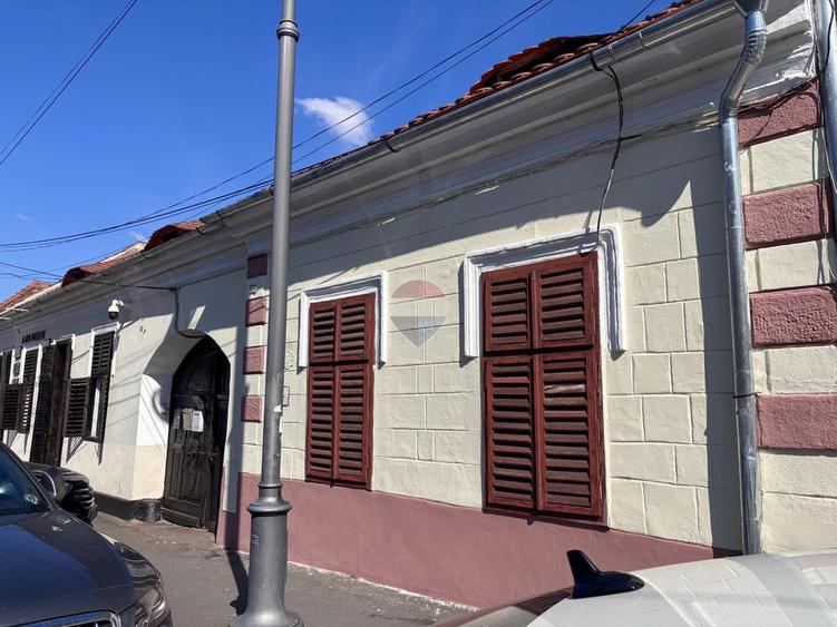 Oportunitate Centrală! Casă 120 mp utili , str. Ioan Lupas 26, Sibiu