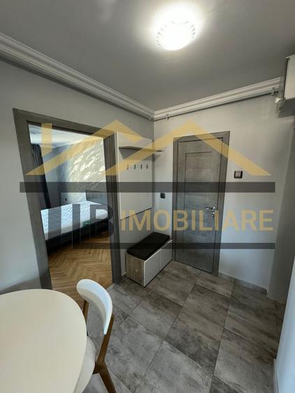 Apatament cu 2 camere, 50 mp, decomandat, Ultracentral
