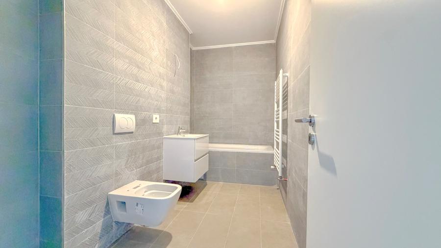 Garsoniera cu parcare acoperita,incalzire pardoseala,boxa,etaj 2,Maurer Villas