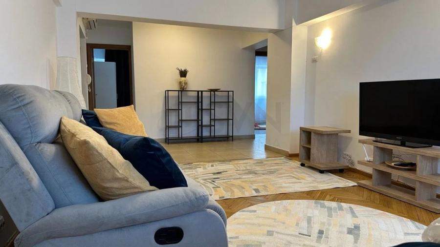 REA1029774 Apartament 4 camere 96mp, Piața Lahovari
