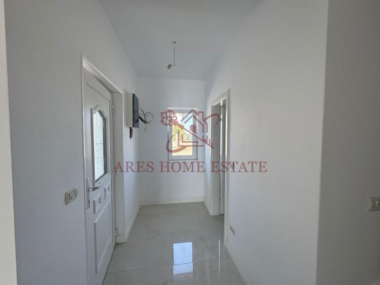 1/2 Duplex modern cu garaj, 150 mp utili, teren 390 mp – Dumbrăvița