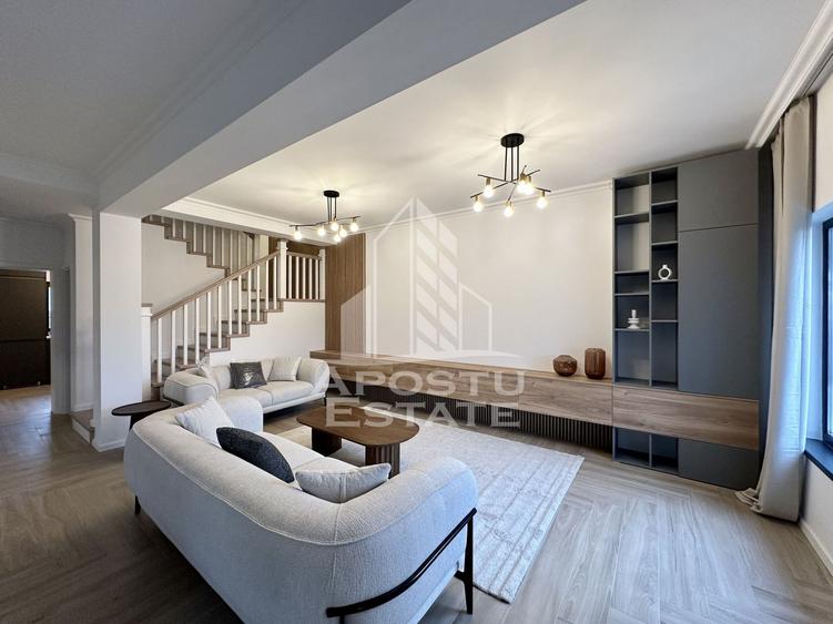 Jumatate de duplex cu 4 camere de vanzare, Dumbravita Timis