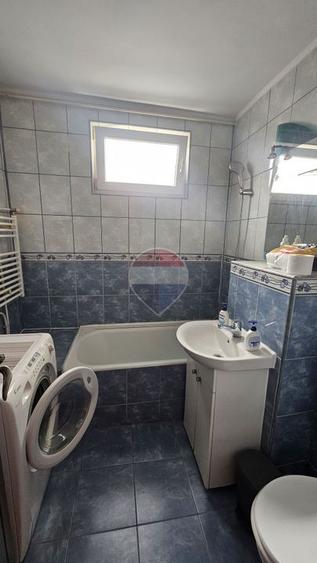 Apartament cu 2 camere de vânzare în zona Central