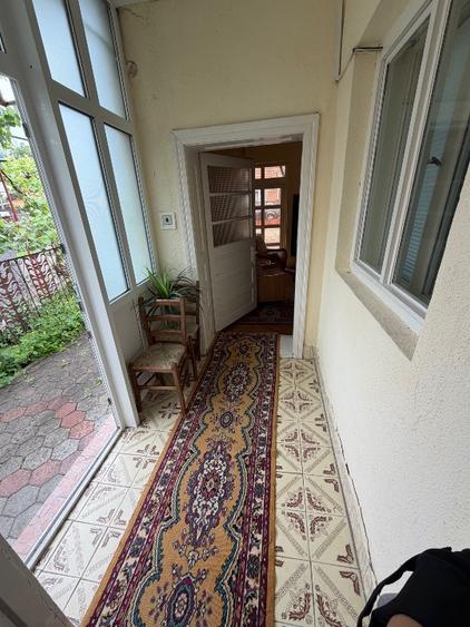 Casă de vânzare în cartier Poiana