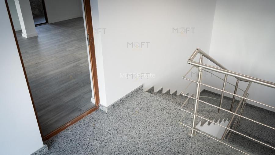 Vila de închiriat 8 camere si 8 grupuri sanitare Timpuri Noii - 2