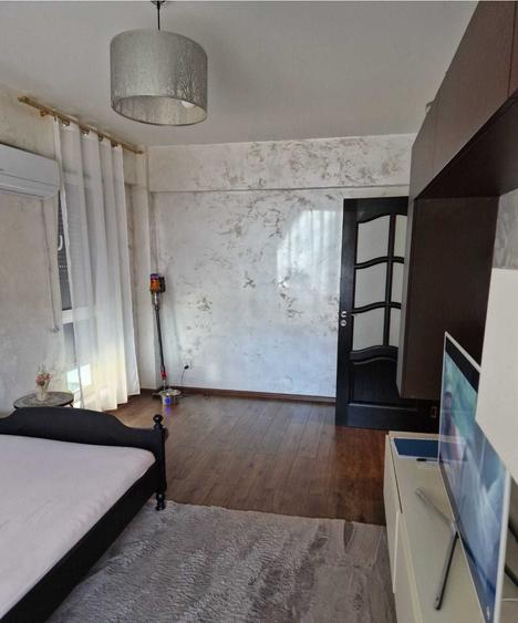Apartament 2 camere decomandat - mobilat si utilat - zona Kaufland