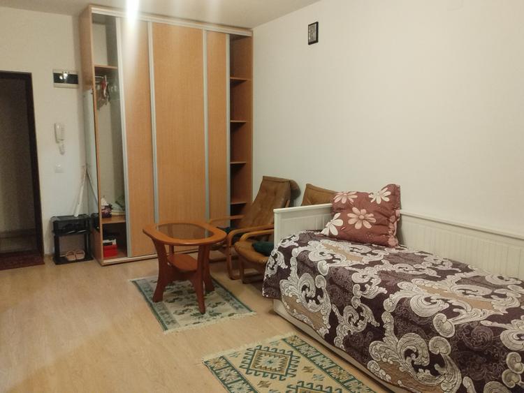 Garsoniera zona Militari Residence // Str. Orhideelor// Langa scoala Petru Rares