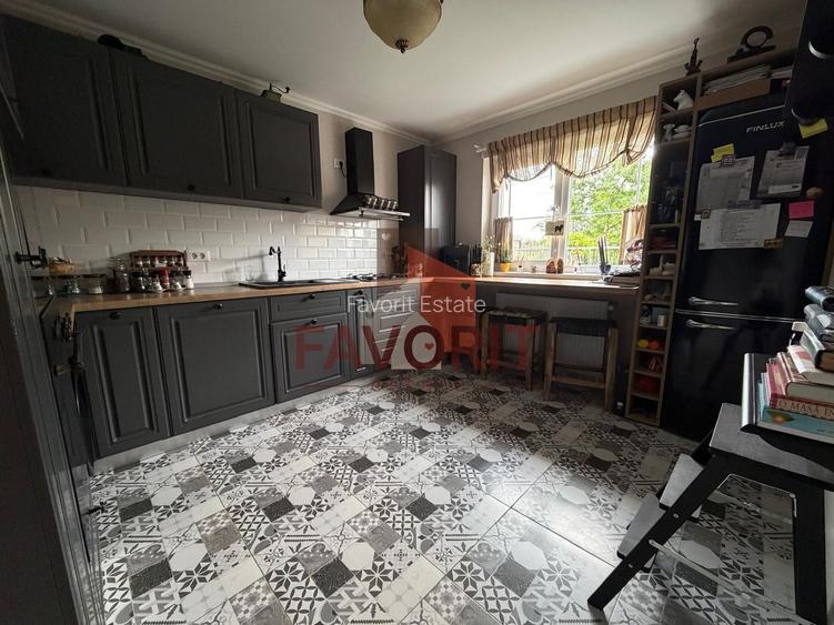 Duplex | 4 camere | Mobilat | Panouri solare | Asfalt | Utvin | - 7