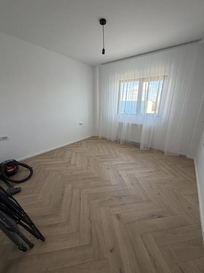 De închiriat apartament 3 camere NOU Admir Residence Mall Brăila