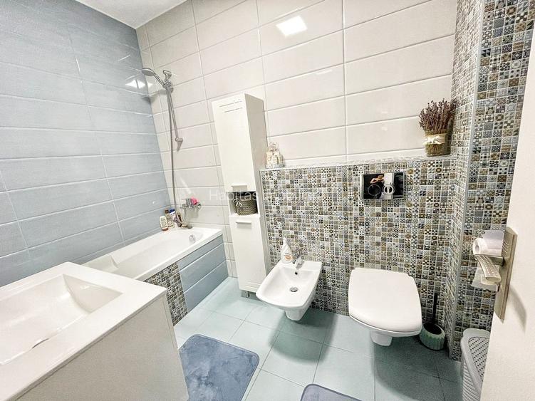 Ap 3 camere de închiriat, parcare, str Sub Cetate Floresti - 19