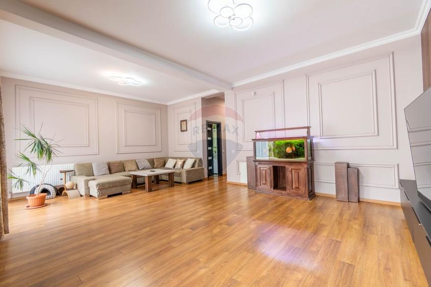 Casa unifamiliala de vanzare in Cluj-Napoca, zona Europa 200 mp utili