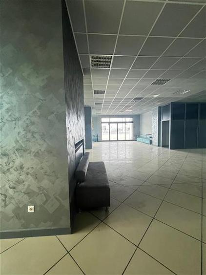 Vanzare Showroom / Cladire Multifunctionala