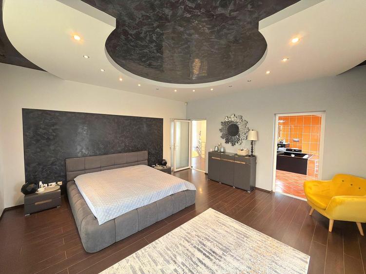 Vila lux de vanzare, cartier BEVERLY HILLS, Sanmartin, Bihor