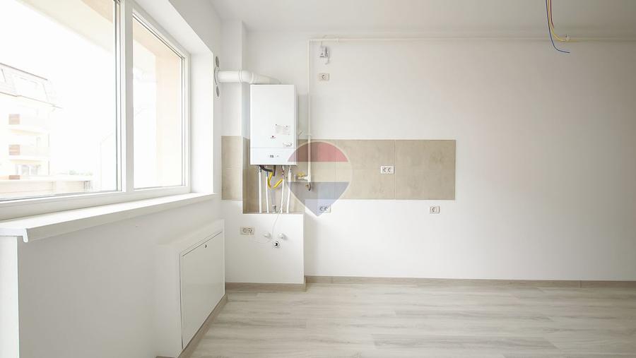 Apartament de vânzare, 50 mp utili, terasă 8 mp, loc de parcare!