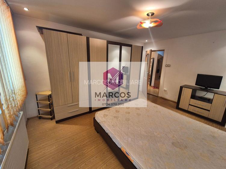 Vand apartament 2 camere Micro 3 - 5