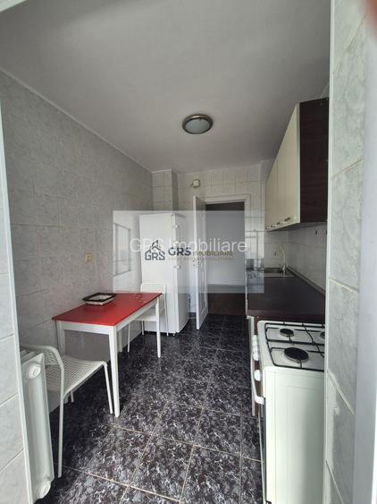 Apartamnet 2 camere 56mp, zona Titan - 7