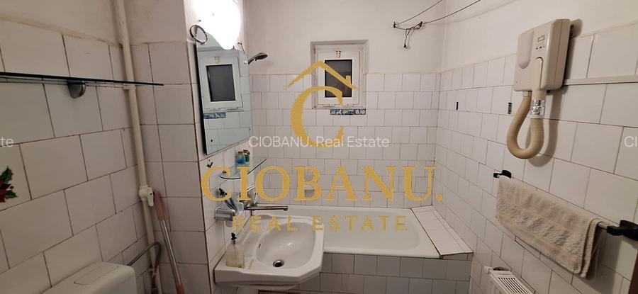 APARTAMENT DE VANZARE ETAJ 2/4 DECOMANDAT ZONA 1 MAI - 11