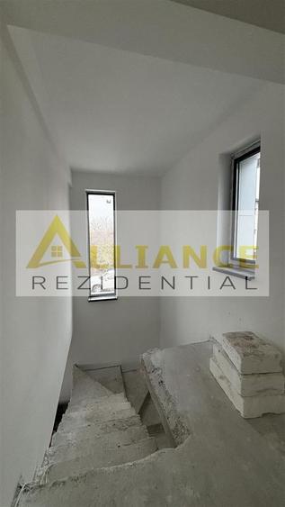 Vila 4 camere de vanzare || aproape de Primărie || campus scolar
