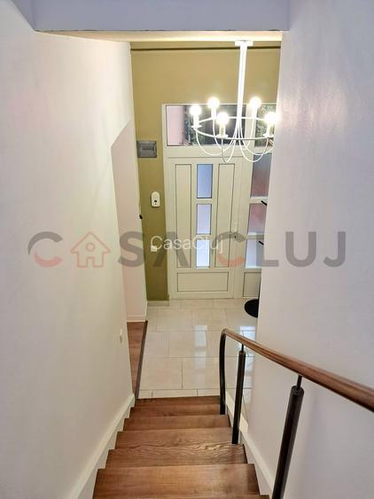 Apartament la  Curte Comuna, Terasa, Zona Centrală!! - 11