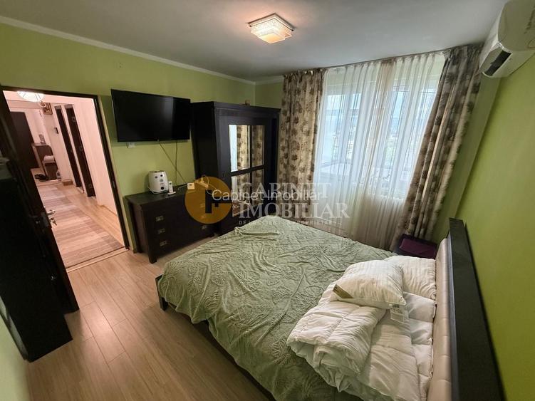 2 Camere Decomandat - Etaj Intermediar - Zona Podu Ros - Bloc 1974 - 5