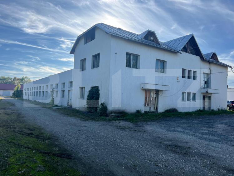 Spațiu industrial/depozit — Cristian, 3 euro/mp