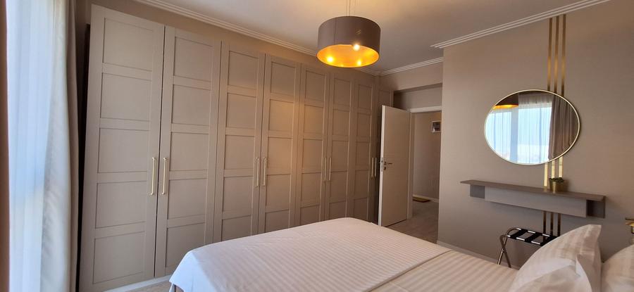 Apartament mobilat si utilat cu 2 locuri de parcare