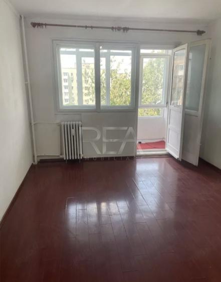 2 camere, et 8/10, 50mp-Drumul Taberei