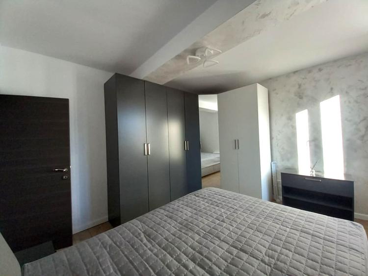Pret redus ! Apartament tip studio , parter inalt , bloc nou , liber