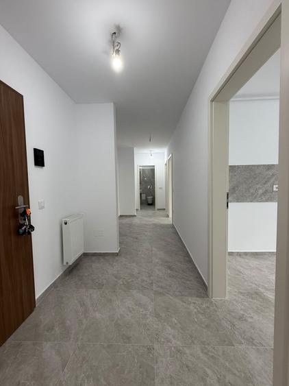 Apartament 3 camere etaj 2/3