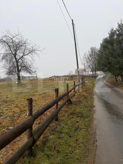 De vanzare teren intravilan, 1.716 mp - Mărișel - 4